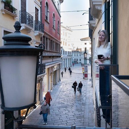 Officine Cavour Casa Dei Leoni Centro Storico Padova Lejlighed Eksteriør billede