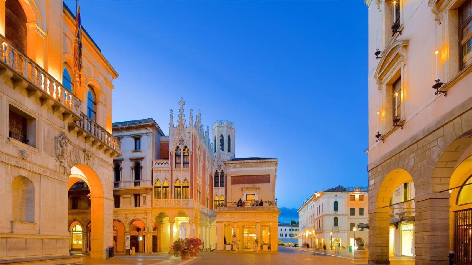 Officine Cavour Casa Dei Leoni Centro Storico Padova Lejlighed Eksteriør billede